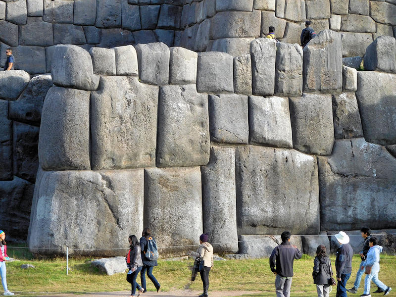 Sacsayhuaman Stones