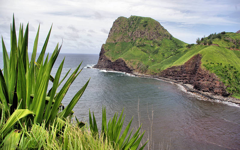 Kahakuloa Head