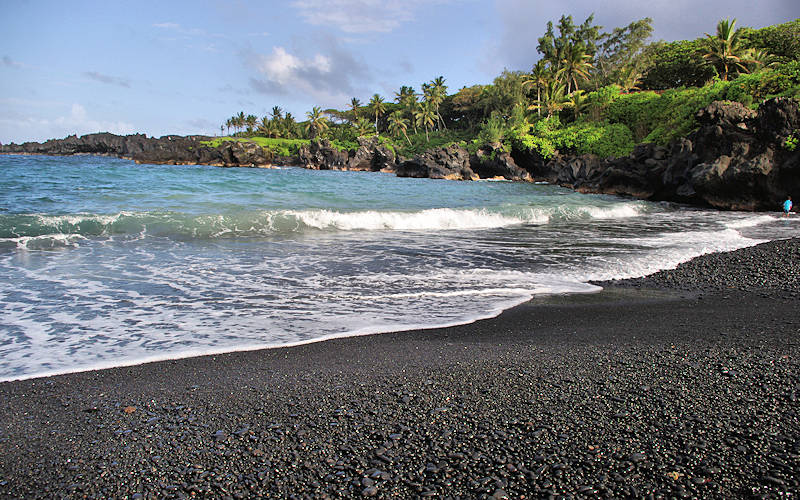 Waianapanapa State Park