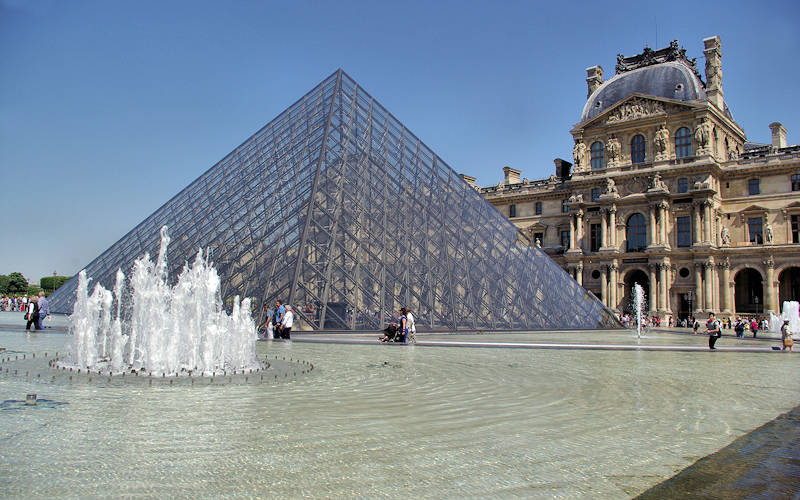 Louvre